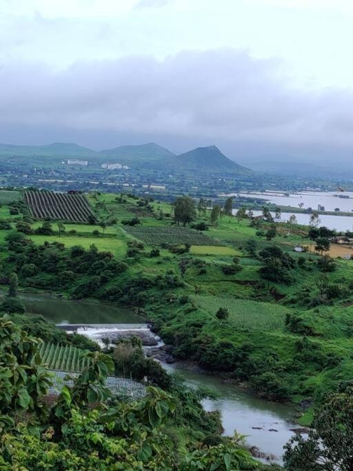 Eze Nof - A Hilltop Villa With 360º Water View Nashik Exterior photo