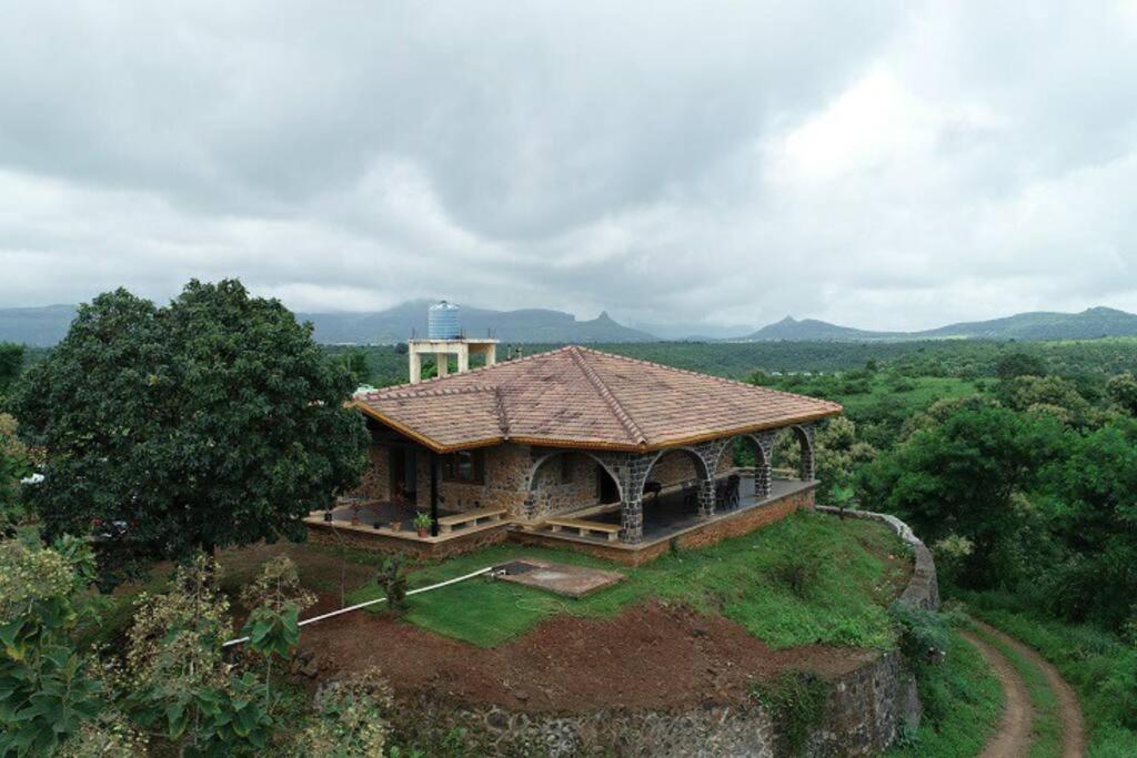 Eze Nof - A Hilltop Villa With 360º Water View Nashik Exterior photo